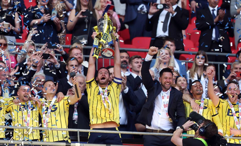 Ponikao je u Čelsiju i odbio je Real Madrid, a naredne sezone će sa Oksfordom igrati u Čempionšipu!