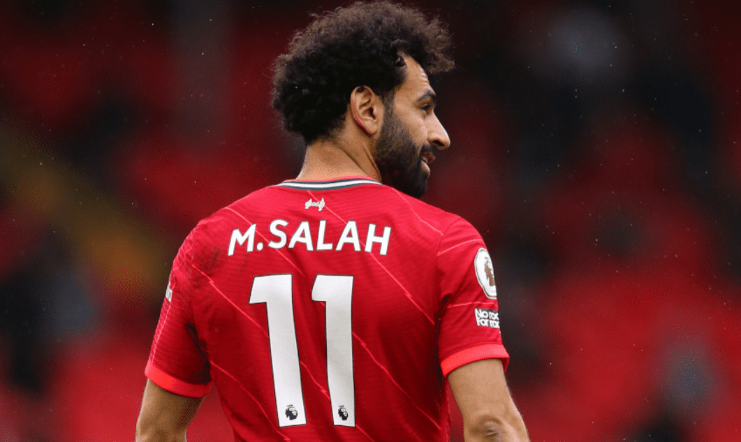 Arne Slot ima lud plan da zameni Salaha – Japanac od 60 miliona?!