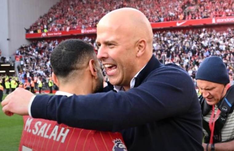 Poslednja vest – Van Dajk „intervenisao“ između Slota i Salaha i ovo je novi epilog!