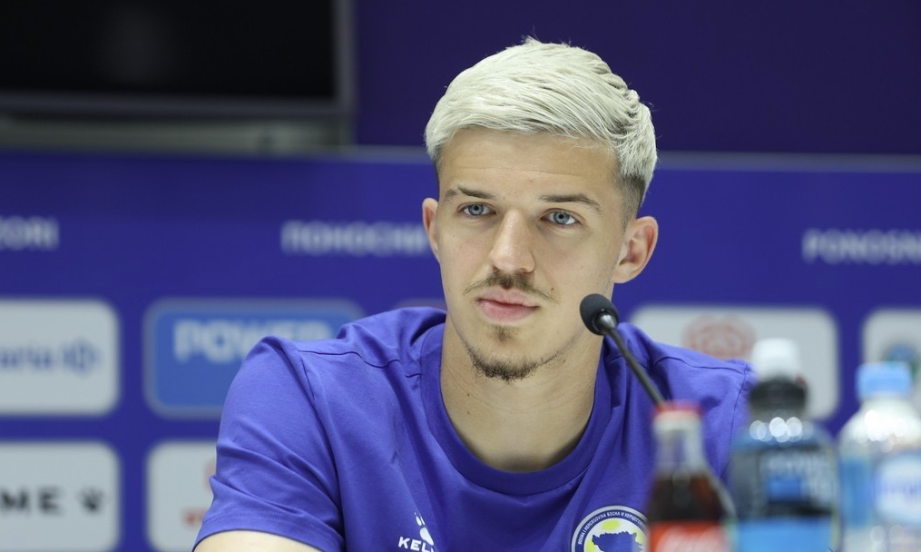 Muharemović u društvu Pjanića i Džeka – Štoper BiH stiže u Premijer ligu!